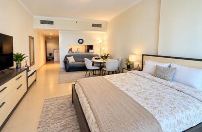 Apartment - Studio - 1 for rent in Jumeirah Bay X1 - Jumeirah Bay Towers - JLT Cluster X - Jumeirah Lake Towers - Dubai