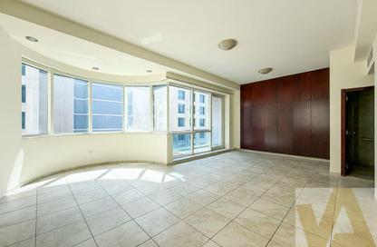 Apartment - 3 Bedrooms - 3 Bathrooms for rent in Ary Marina View Tower - Dubai Marina - Dubai