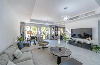Villa - 3 Bedrooms - 3 Bathrooms for rent in Springs 15 - The Springs - Dubai Villa - 3 Bedrooms - 3 Bathrooms for rent in Springs 15 - The Springs - Dubai