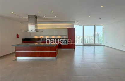 Apartment - 1 Bedroom - 2 Bathrooms for rent in Azure - Dubai Marina - Dubai