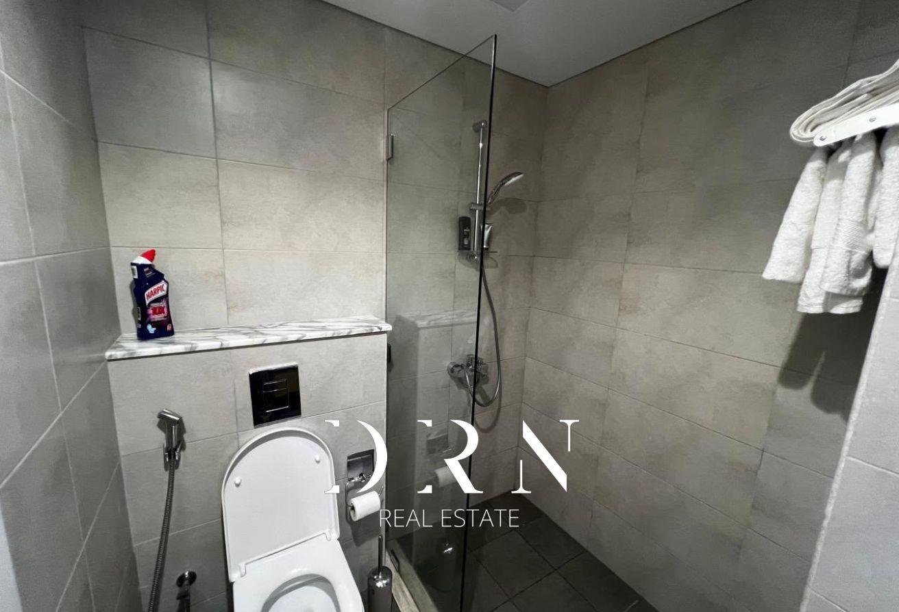 Furnished 1-BR | High Floor | Downtown City Views photo 10