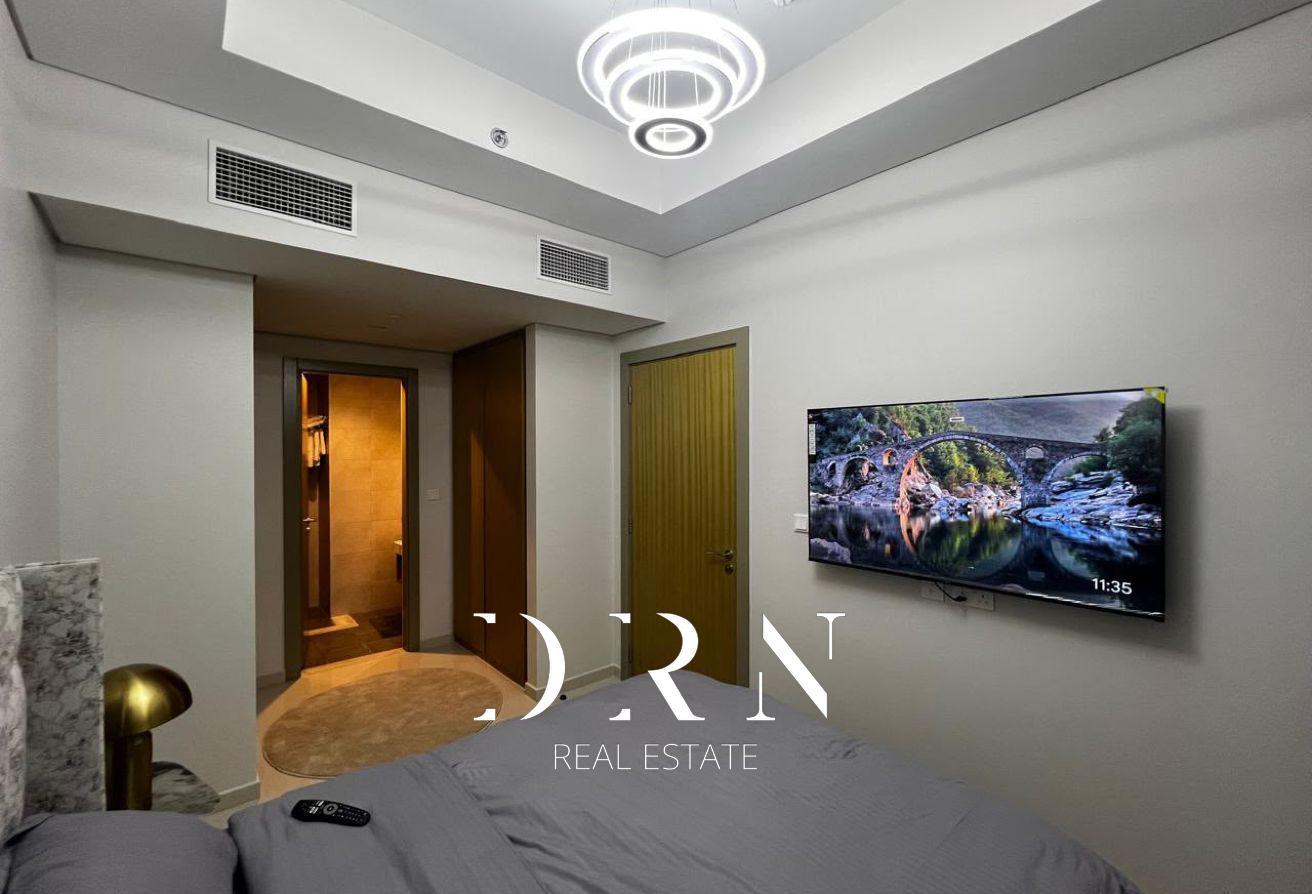 Furnished 1-BR | High Floor | Downtown City Views photo 8