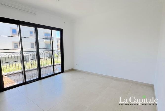 70292833 - Property Image 3