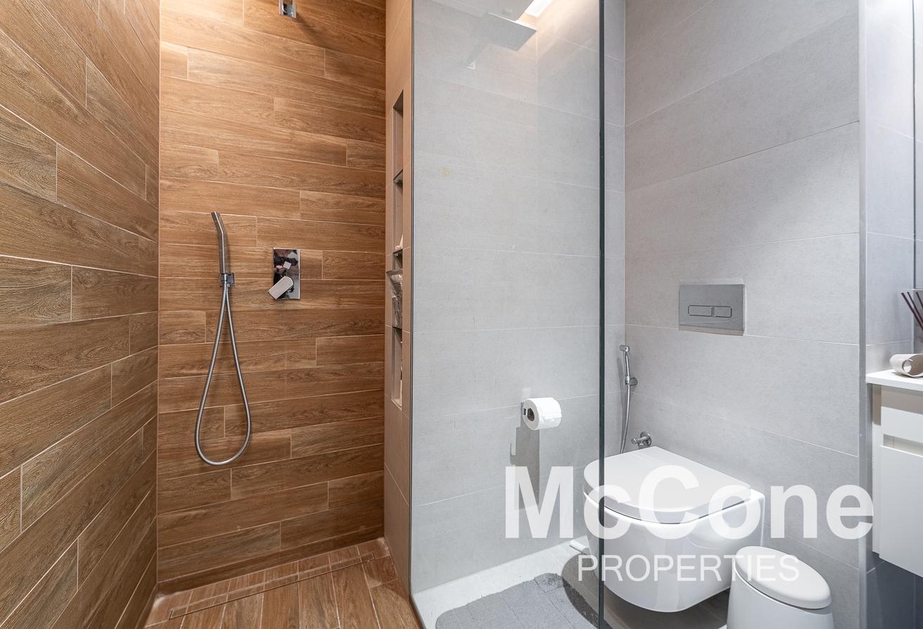 High Floor | Partial Seaview | Corner Unit photo 19