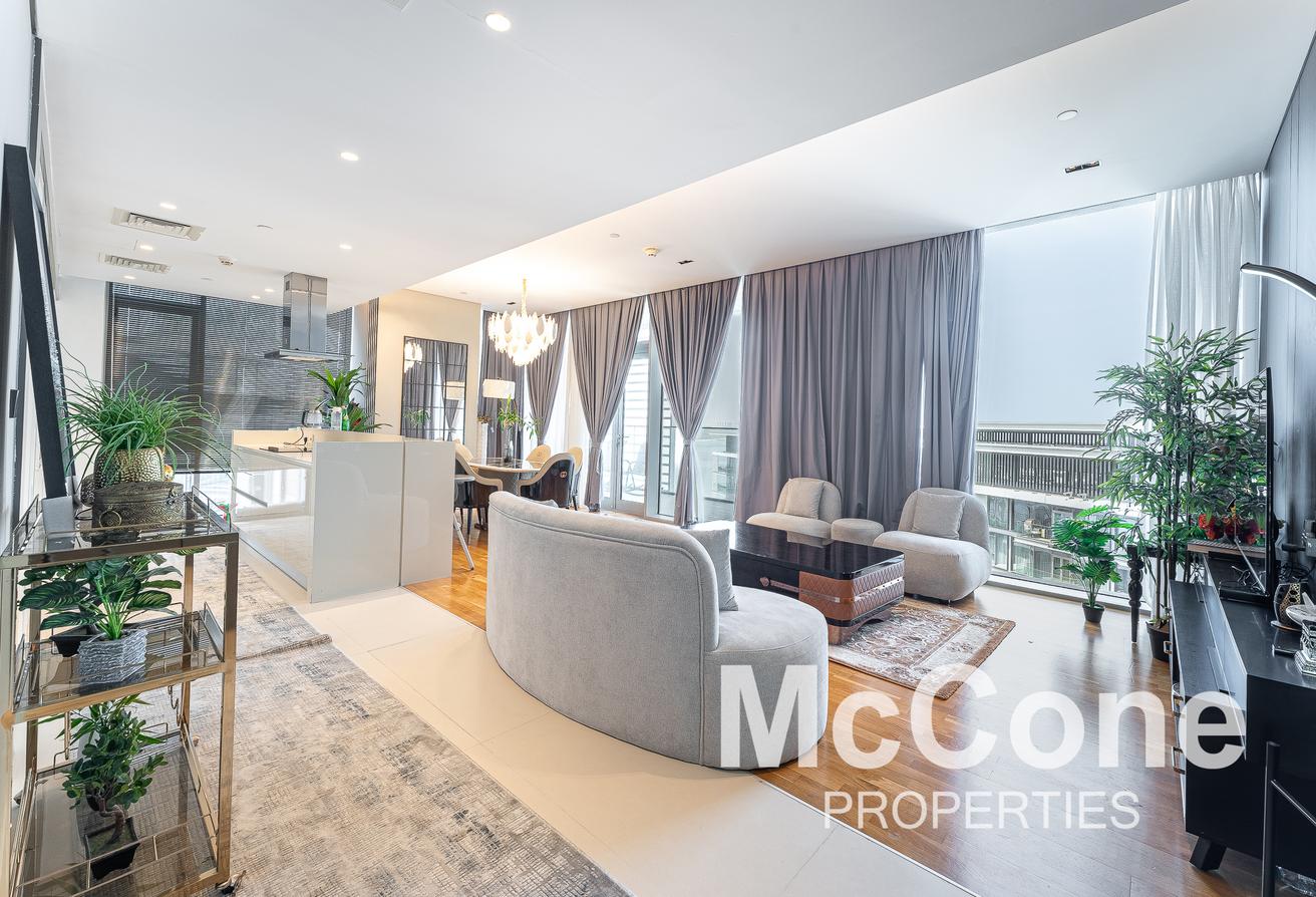 High Floor | Partial Seaview | Corner Unit photo 3