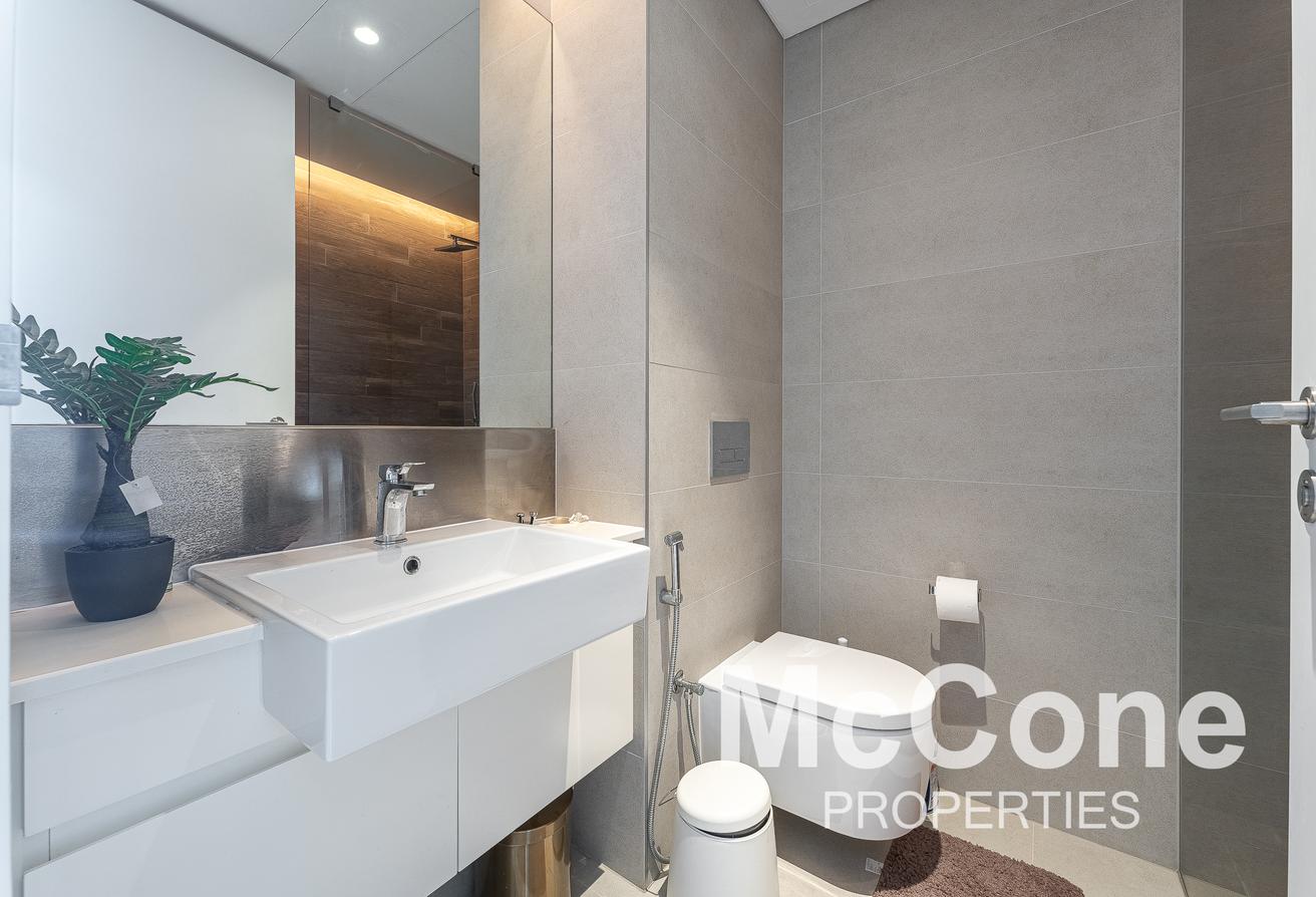 High Floor | Partial Seaview | Corner Unit photo 20