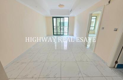 Apartment - 1 - 2 for rent in Muwaileh 29 Building - Muwaileh - Sharjah