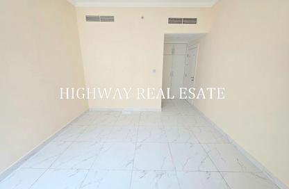Apartment - 1 - 2 for rent in Muwaileh 29 Building - Muwaileh - Sharjah