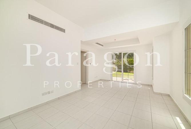 76133761 - Property Image 3