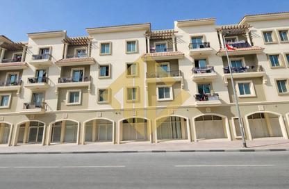 عمارة بالكامل - استوديو - 8 حمامات للايجار في قرية ورسان - المدينة العالمية - دبي