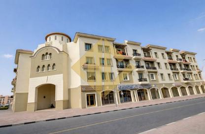 عمارة بالكامل - استوديو - 8 حمامات للايجار في قرية ورسان - المدينة العالمية - دبي
