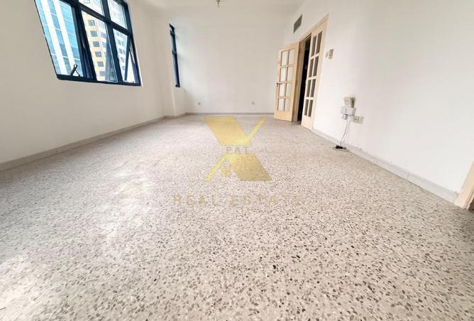 87464528 - Property Image 2