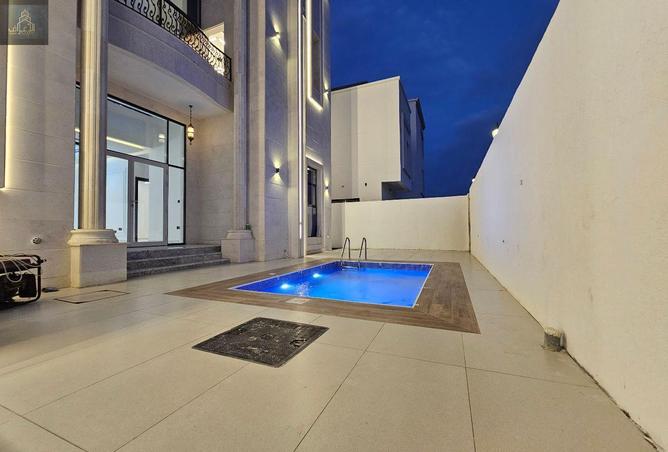 74621563 - Property Image 3