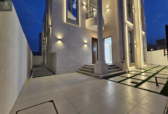 74621563 - Property Image 2