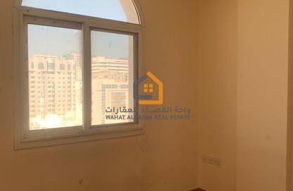 Apartment - 2 Bedrooms - 1 Bathroom for rent in Al Nabba - Sharjah