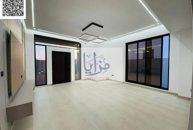 102417695 - Property Image 3