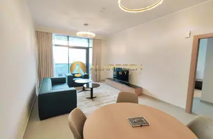 شقة - غرفة نوم - 2 حمامات للايجار في نيفا رزيدنسز - منطقة 16 - قرية جميرا الدائرية - دبي