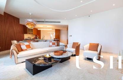 Apartment - 2 Bedrooms - 3 Bathrooms for rent in Ellington Beach House - The Crescent - Palm Jumeirah - Dubai