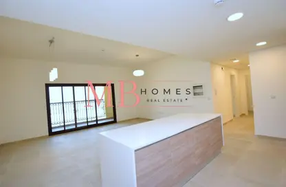 شقة - 2 غرف نوم - 3 حمامات للايجار في برج الأندلس بي - الأندلس - عقارات جميرا للجولف - دبي