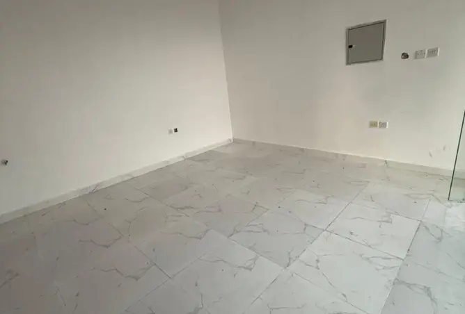 87037807 - صورة العقار 2