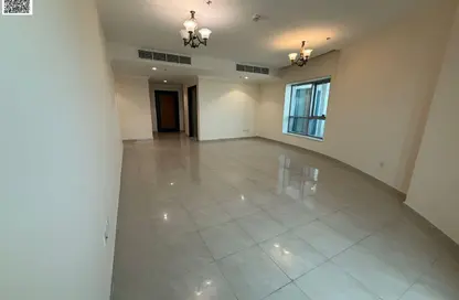 شقة - 3 غرف نوم - 3 حمامات للايجار في برج النعيمية 1 - أبراج النعيمية - النعيمية - عجمان