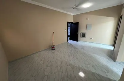 شقة - 2 غرف نوم - 3 حمامات للايجار في فلل الروضة 3 - 3  الروضة - الروضة - عجمان