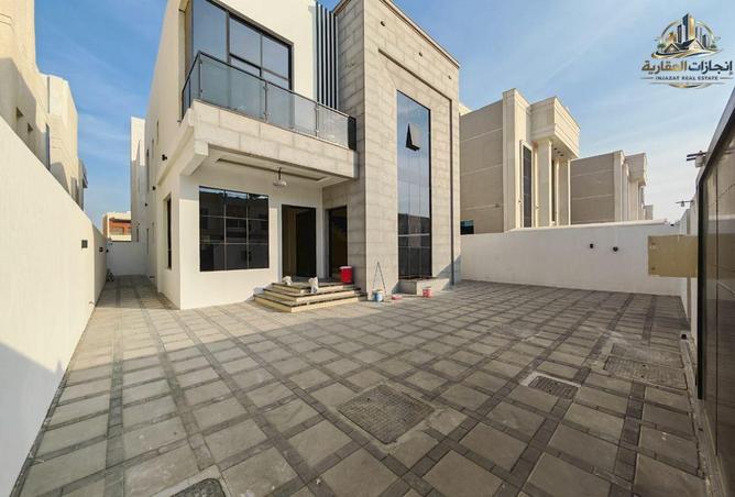 96110233 - Property Image 2