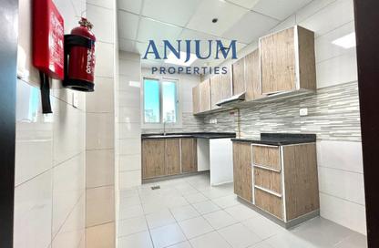 Apartment - 2 Bedrooms - 3 Bathrooms for rent in Al Shafar Palladium Building - Al Jaddaf - Dubai