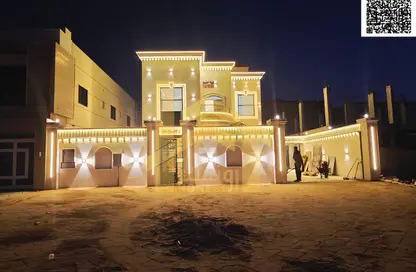 فيلا - 5 غرف نوم - 7 حمامات للبيع في 1 المويهات - المويهات - عجمان