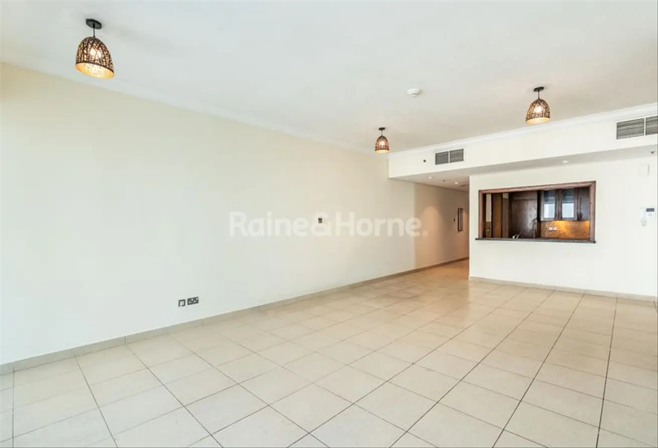 156018675 - Property Main Image