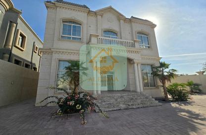 Villa - 4 Bedrooms - 7 Bathrooms for rent in Al Riffa - Ras Al Khaimah