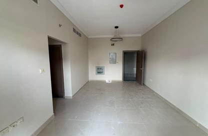 Apartment - 2 Bedrooms - 2 Bathrooms for rent in Crown Palace Hotel - Al Rashidiya 1 - Al Rashidiya - Ajman