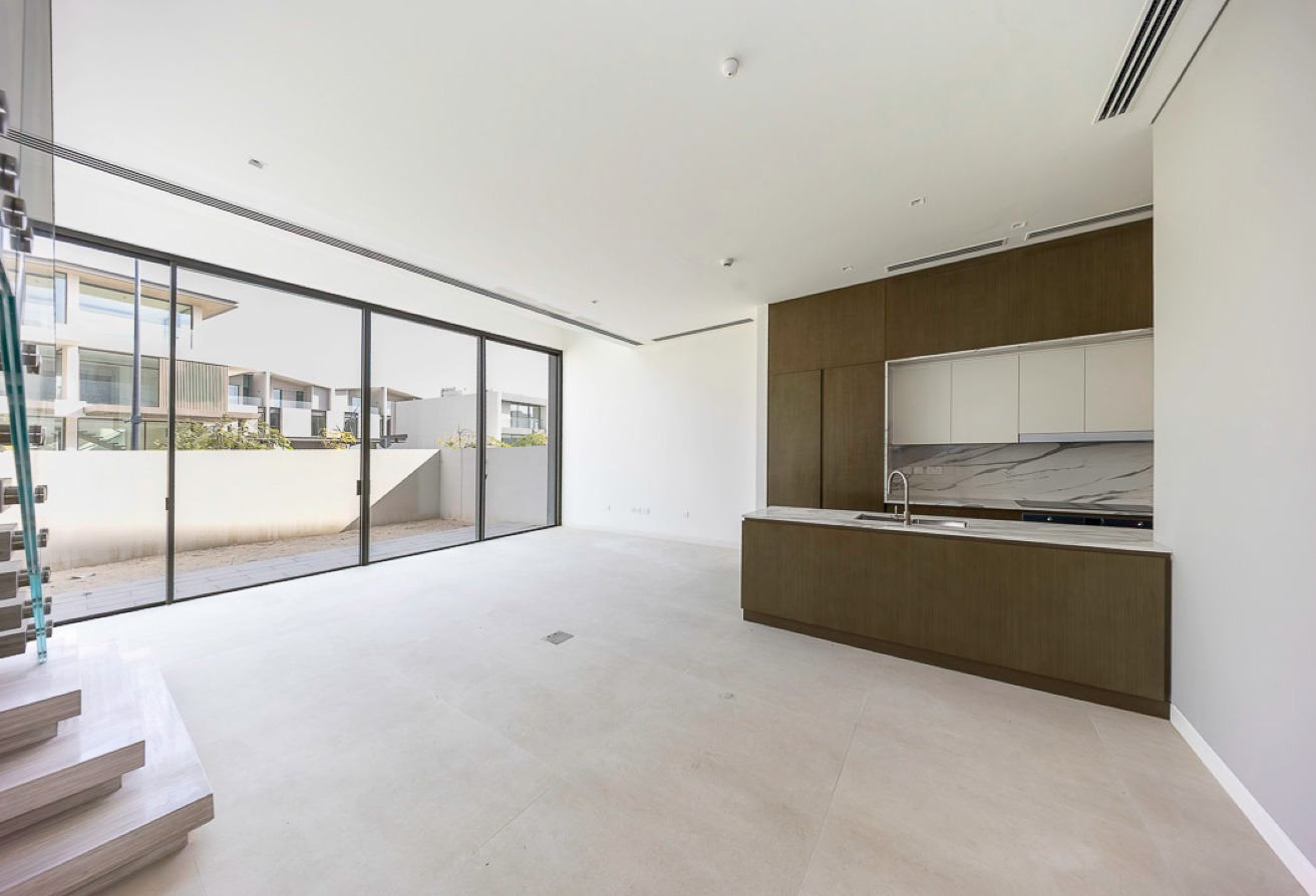 3 bedroom townhouse in Nad Al Sheba Gardens 2, Nad Al Sheba: 7
