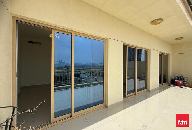 100824652 - Property Image 3