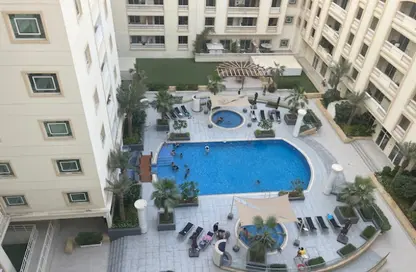 شقة - غرفة نوم - 2 حمامات للايجار في بلازا ريسدينس 2 - بلازا ريزيدنس - الضاحية 13 - قرية جميرا الدائرية - دبي