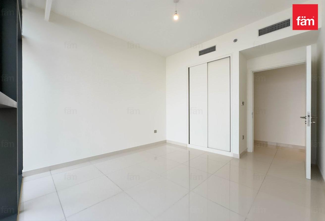 Corner Layout | Full Palm Views | Beach Access photo 7
