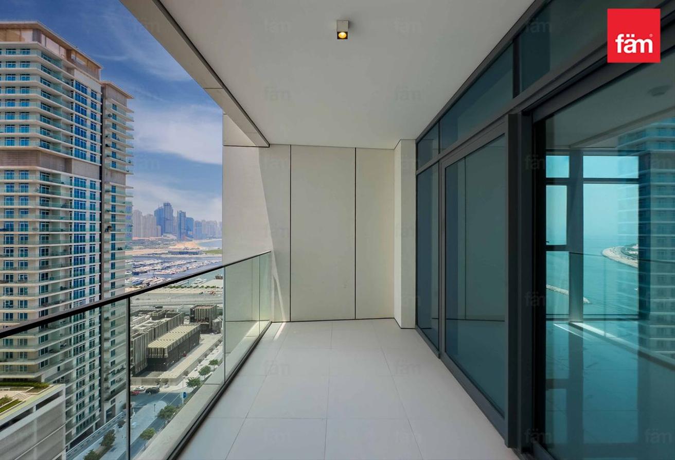 Corner Layout | Full Palm Views | Beach Access photo 5