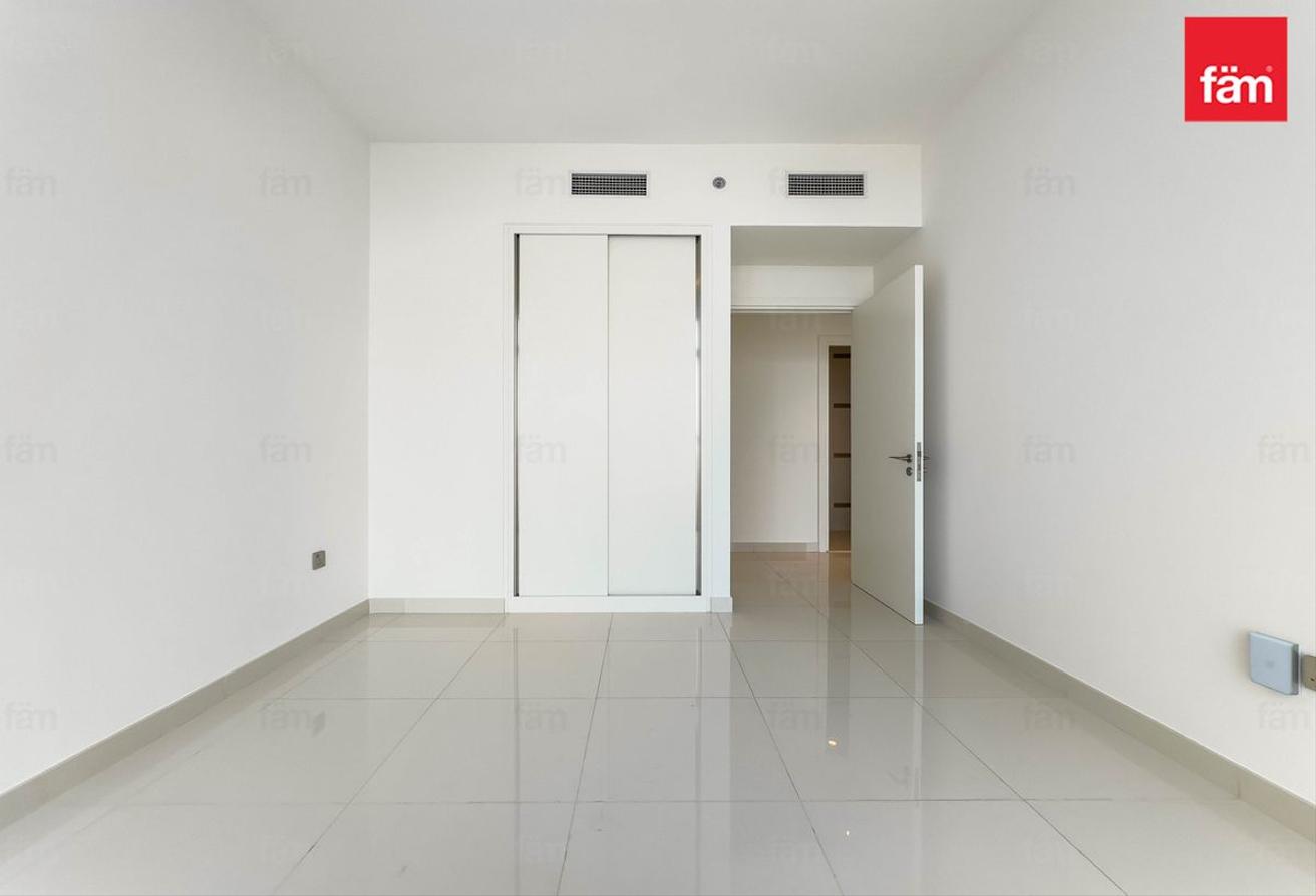 Corner Layout | Full Palm Views | Beach Access photo 9