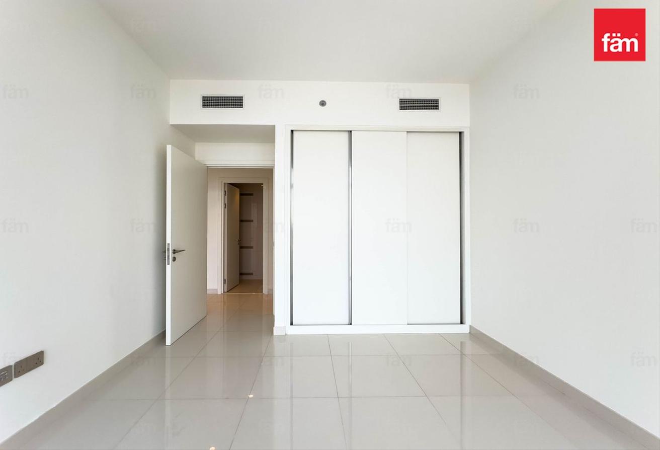 Corner Layout | Full Palm Views | Beach Access photo 14