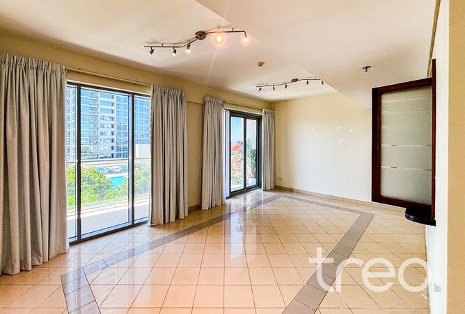128351217 - Property Image 3