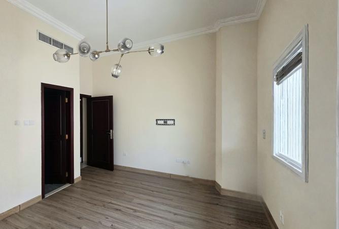 136097003 - Property Image 3