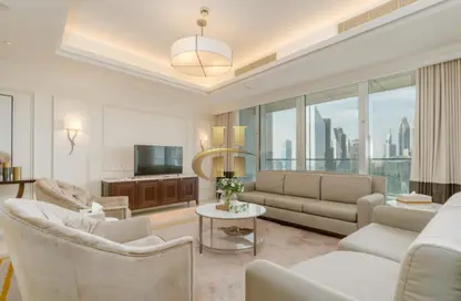Apartment - 4 Bedrooms - 5 Bathrooms for rent in Kempinski BLVD - Downtown Dubai - Dubai