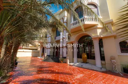 Villa - 7+ Bedrooms for rent in Sector E - Emirates Hills - Dubai