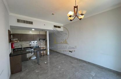 Apartment - Studio - 1 for rent in Al Majaz 2 - Al Majaz - Sharjah Apartment - Studio - 1 for rent in Al Majaz 2 - Al Majaz - Sharjah