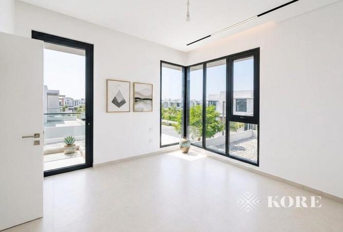 130654428 - Property Image 3