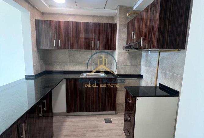 76566795 - Property Image 3