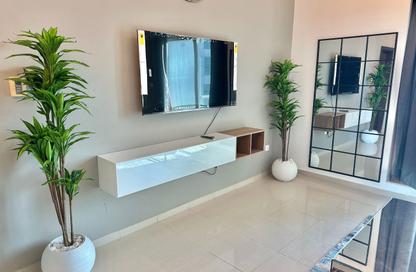Apartment - 1 Bedroom - 2 Bathrooms for rent in Botanica Tower - Dubai Marina - Dubai