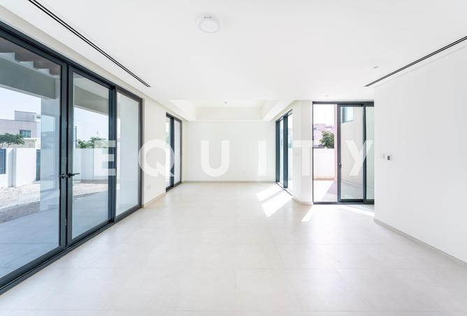 67428008 - صورة العقار 3