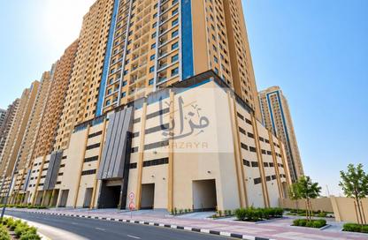 Apartment - 3 - 3 for sale in Paradise Lakes Tower B9 - Paradise Lakes Towers - Emirates City - Ajman