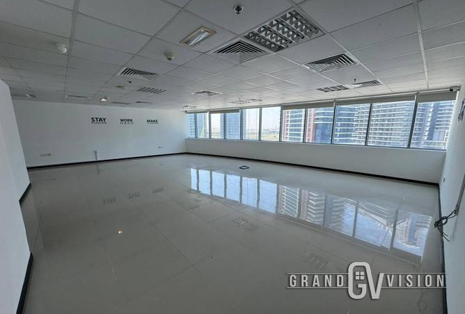 81110820 - Property Image 2